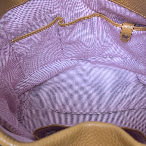 Dooney & Bourke Pebble Logo Lock Large Sac in natural. - Picture 6 of 15